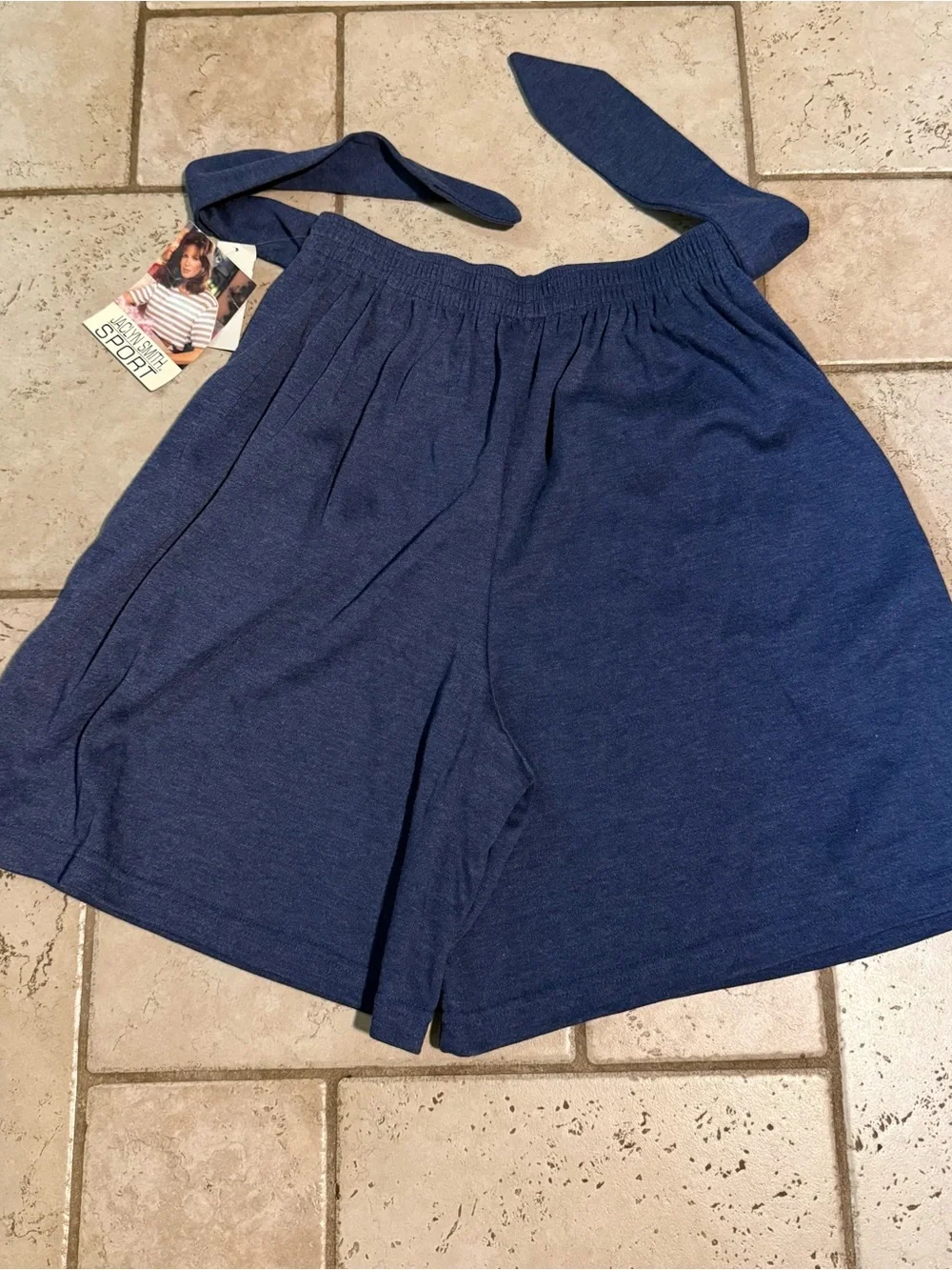 Vintage Women’s Navy Tie-Waist Shorts size M new with tag JACLYN SMITH. SPORT